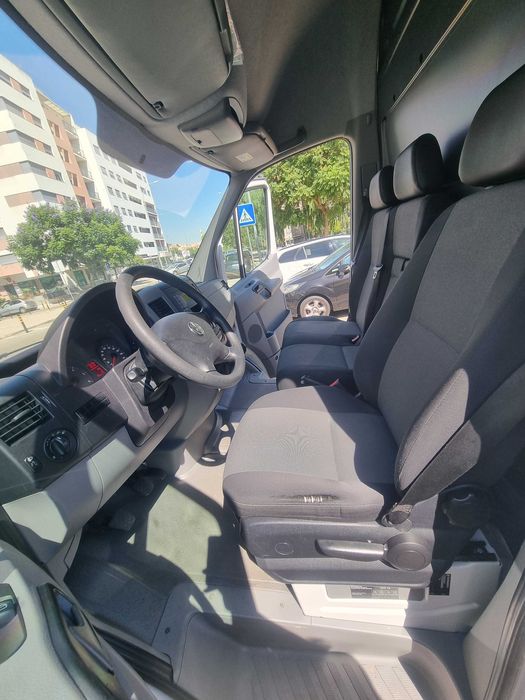 Crafter 2015 com air conditioning