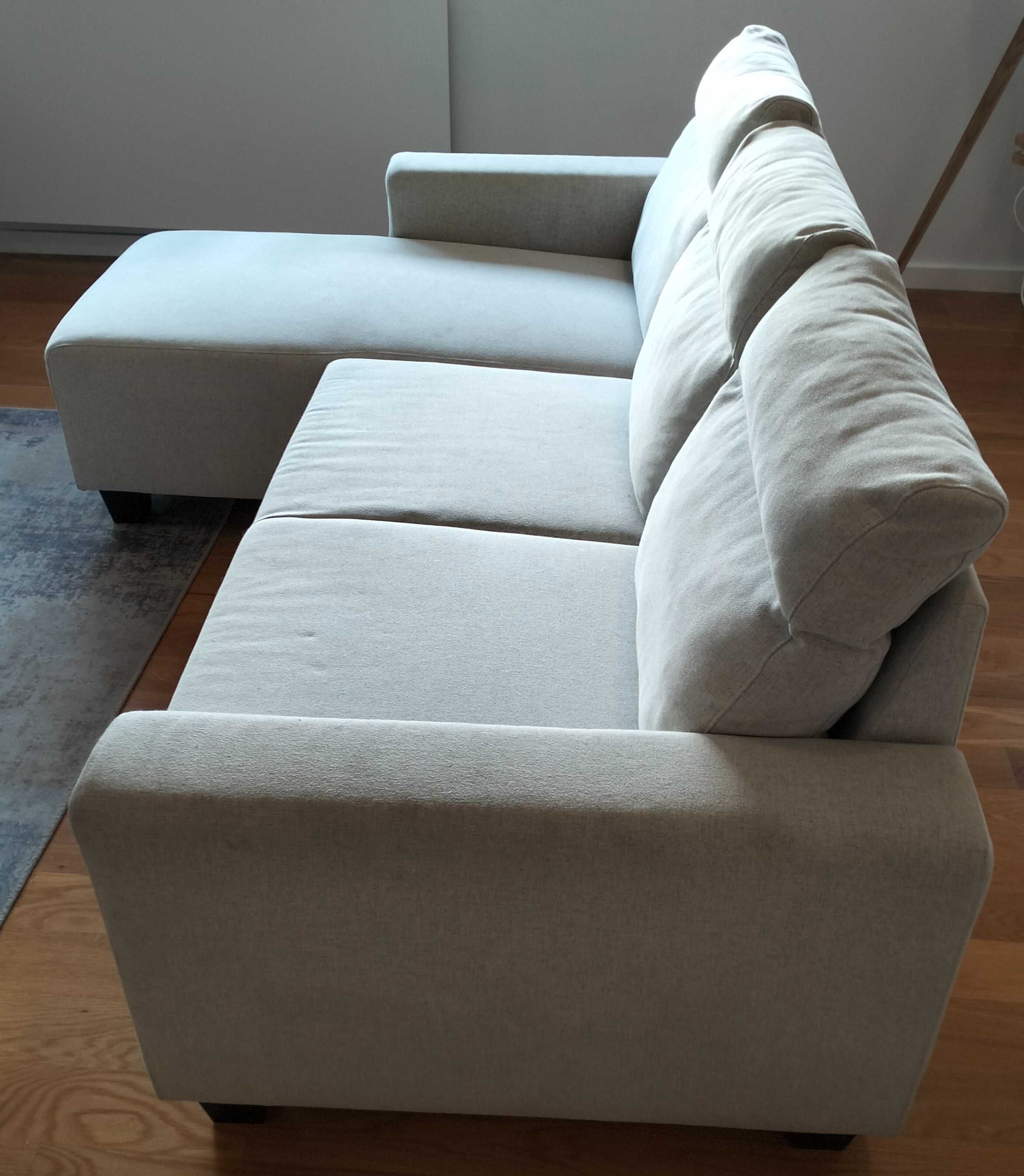 Sofá 3 lugares c/chaise longue bege