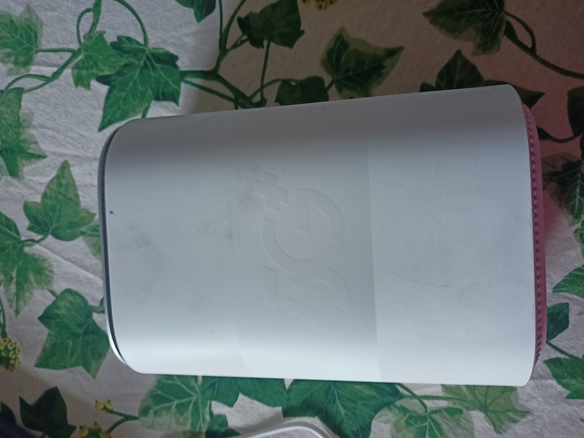 Router wifi ZTE plus brak pudełka krótko używany