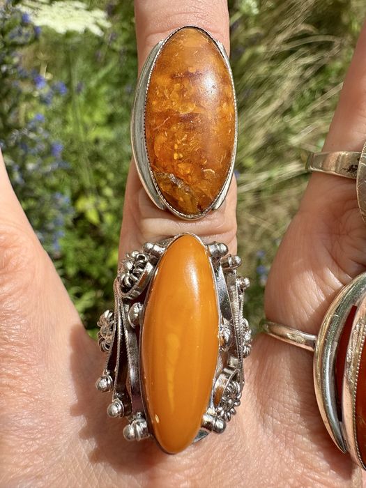 Stare pierścionki z bursztynem nie Srebro z PRL vintage unikat bizu