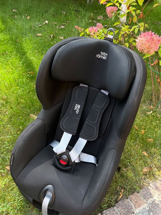 Автокрісло Britax Römer TRIFIX2 i-SIZE (Storm Grey)