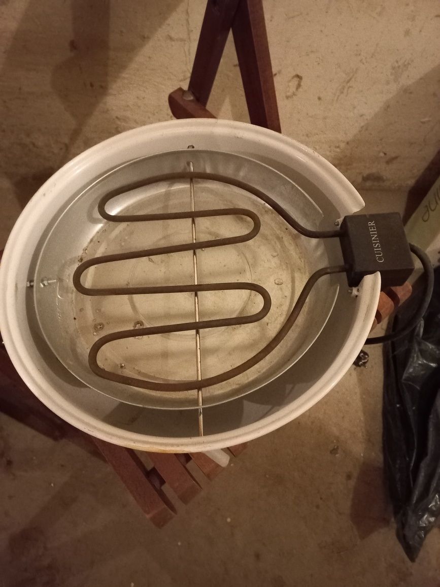 Grill elektryczny.