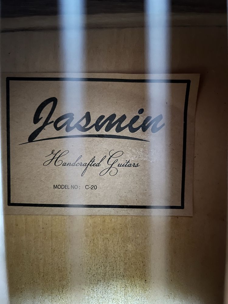 Gitara klasyczna jasmin c-20, pokrowiec i 5 kostek do gitary