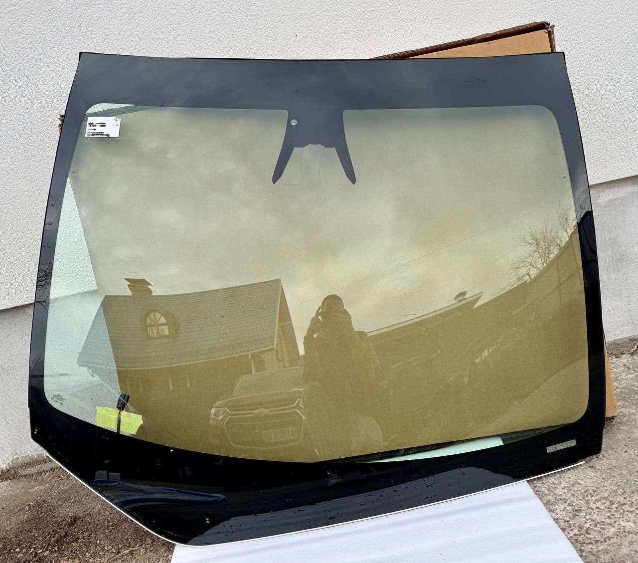 Лобове скло лобовое Tesla model Y 2023 2024