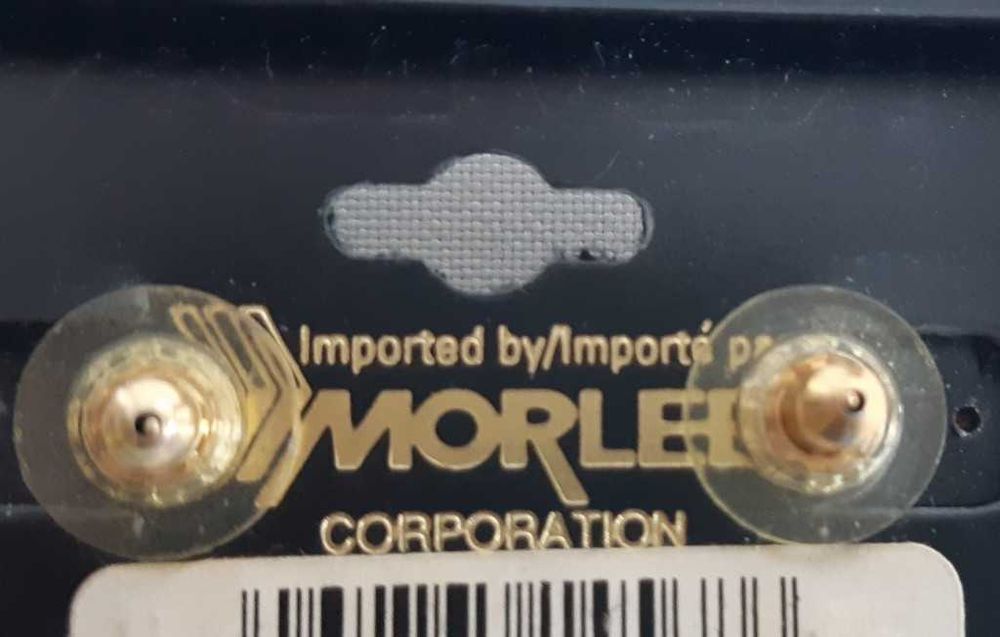 Винтажные серьги пусеты Revlon Morlee USA
