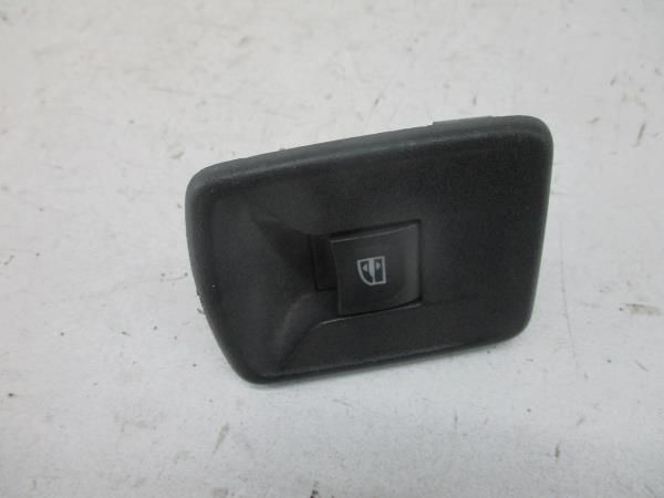 Comando / botão / interruptor vidros frente direito DACIA Dokker Expre