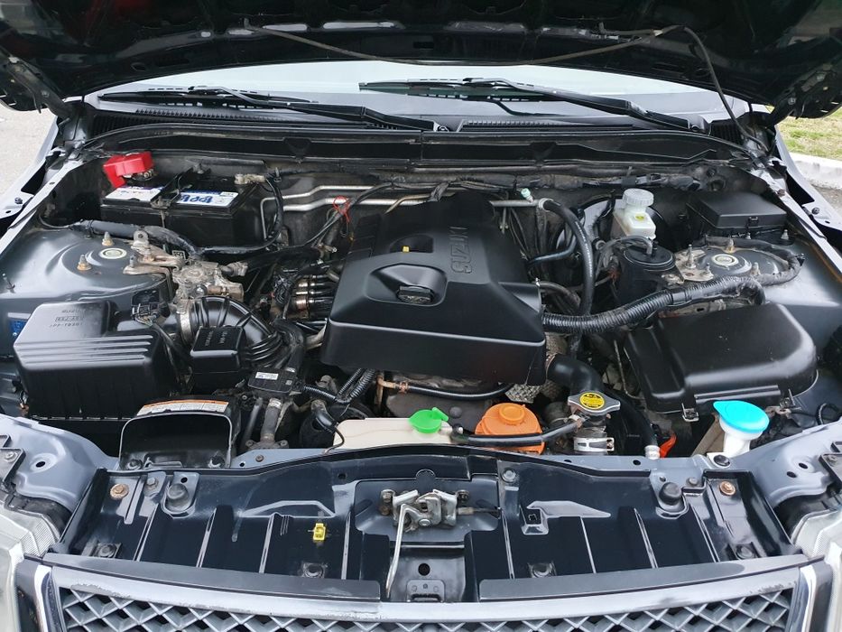 Продам SUZUKI Grand vitara ГАЗ/Бензин  В Отличном состоянии