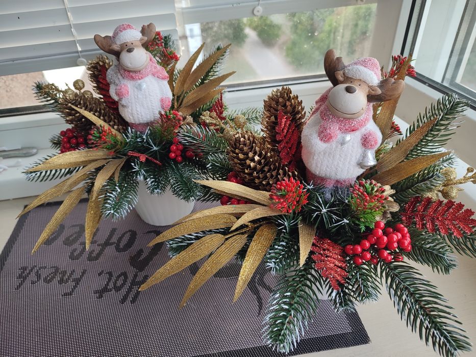 Декор новорічний продам