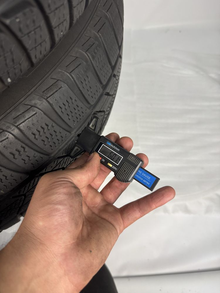 R18 225/60  (104H) 4шт. Pirelli Sottozero 2020 зимові шини