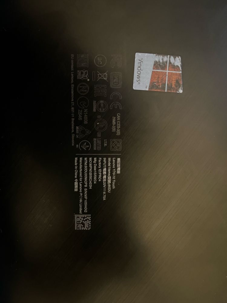 Lenowo Y70-70 touch