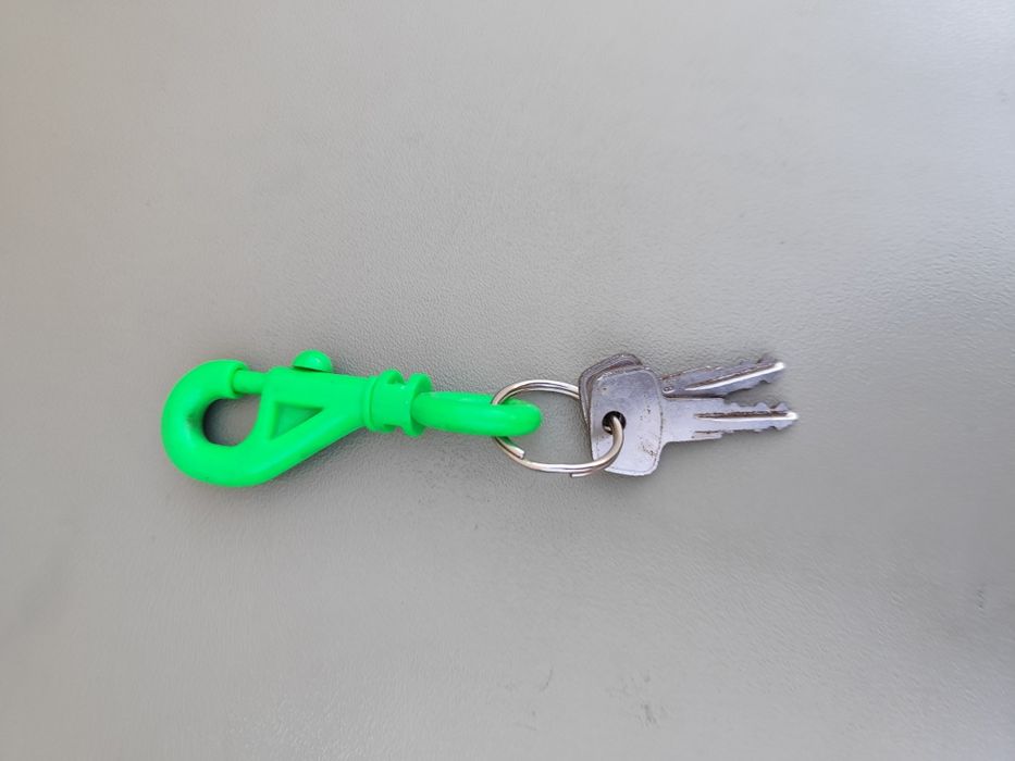 Bagageiro de Teto Gamaparts GP 400. Com barras Thule sweden