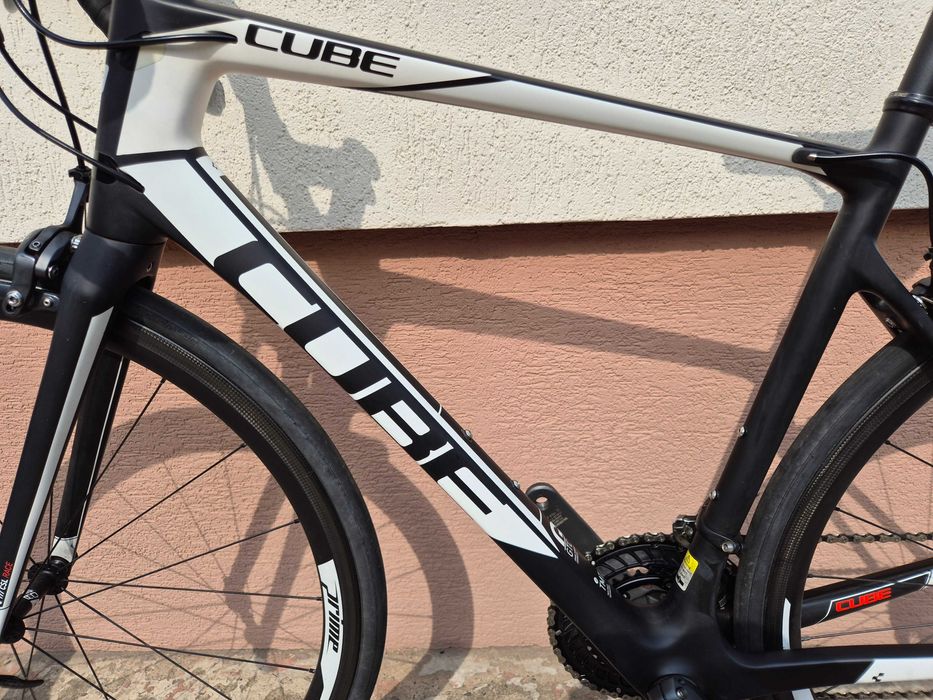 Rower szosowy full carbon, koła carbon Cube Attain, endurance