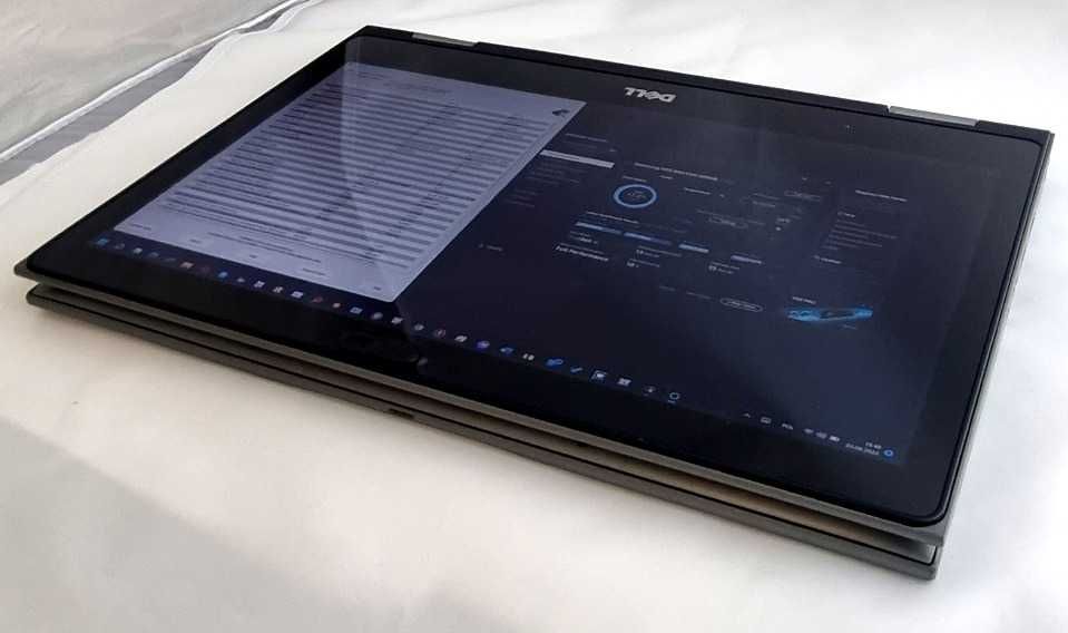 Notebook 2w1 z opcją tabletu Dell Inspiron 13 5379 I7 8GB RAM SSD500