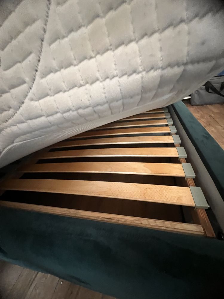 Łóżko sypialniane ze stelażem podnoszonym + Materac Galaxy 160x200