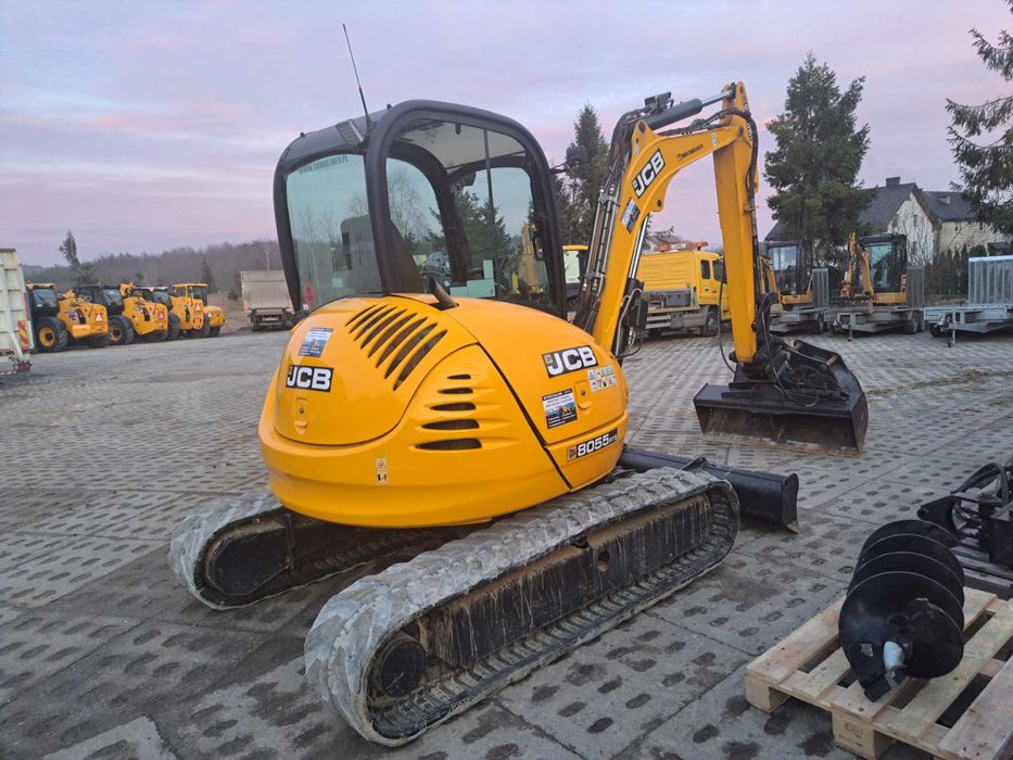 Wynajem wynajmę koparki JCB 8055 3CX minikoparki wiertnica Cat Kramer