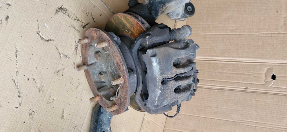 Manga de eixo, pinças travão, disco Mercedes Sprinter W906 rod.duplo.