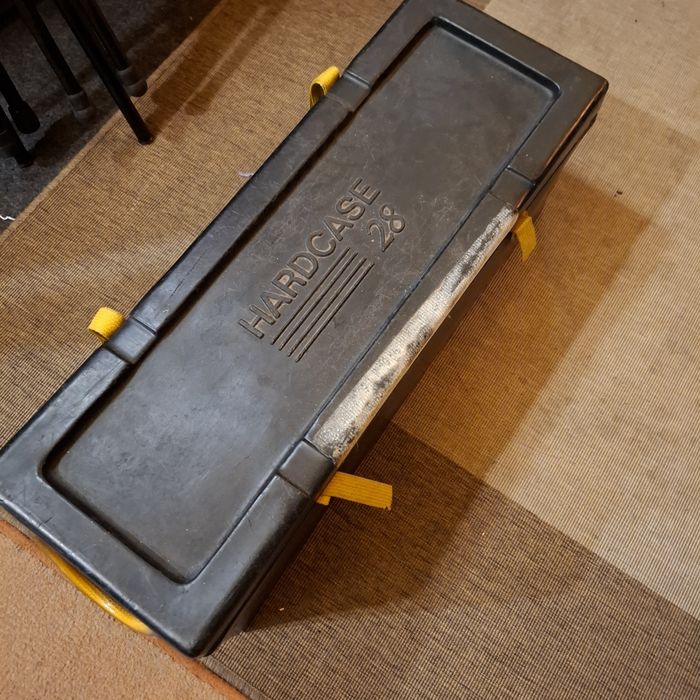 Case rígida hardware