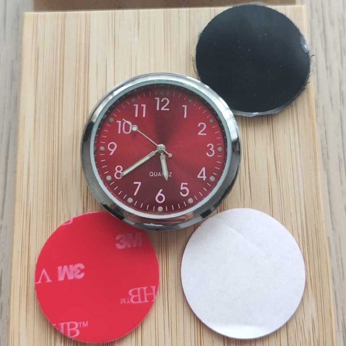 Zegarek Samochodowy Dekoracyjny QUARTZ Analog Czerwony Red PL