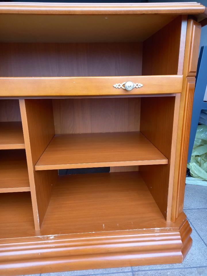 Szafka RTV wys. 80 cm
