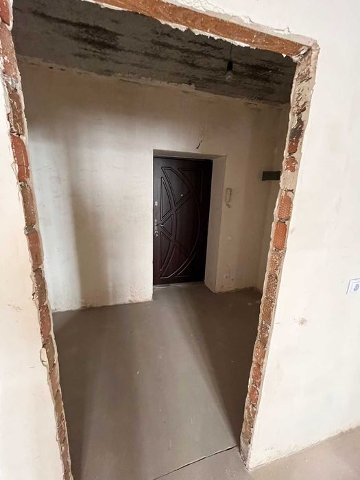 Переоформлення 2 відсотки ТОП розташування Рауш 2к ОЗЕРНА 68м2