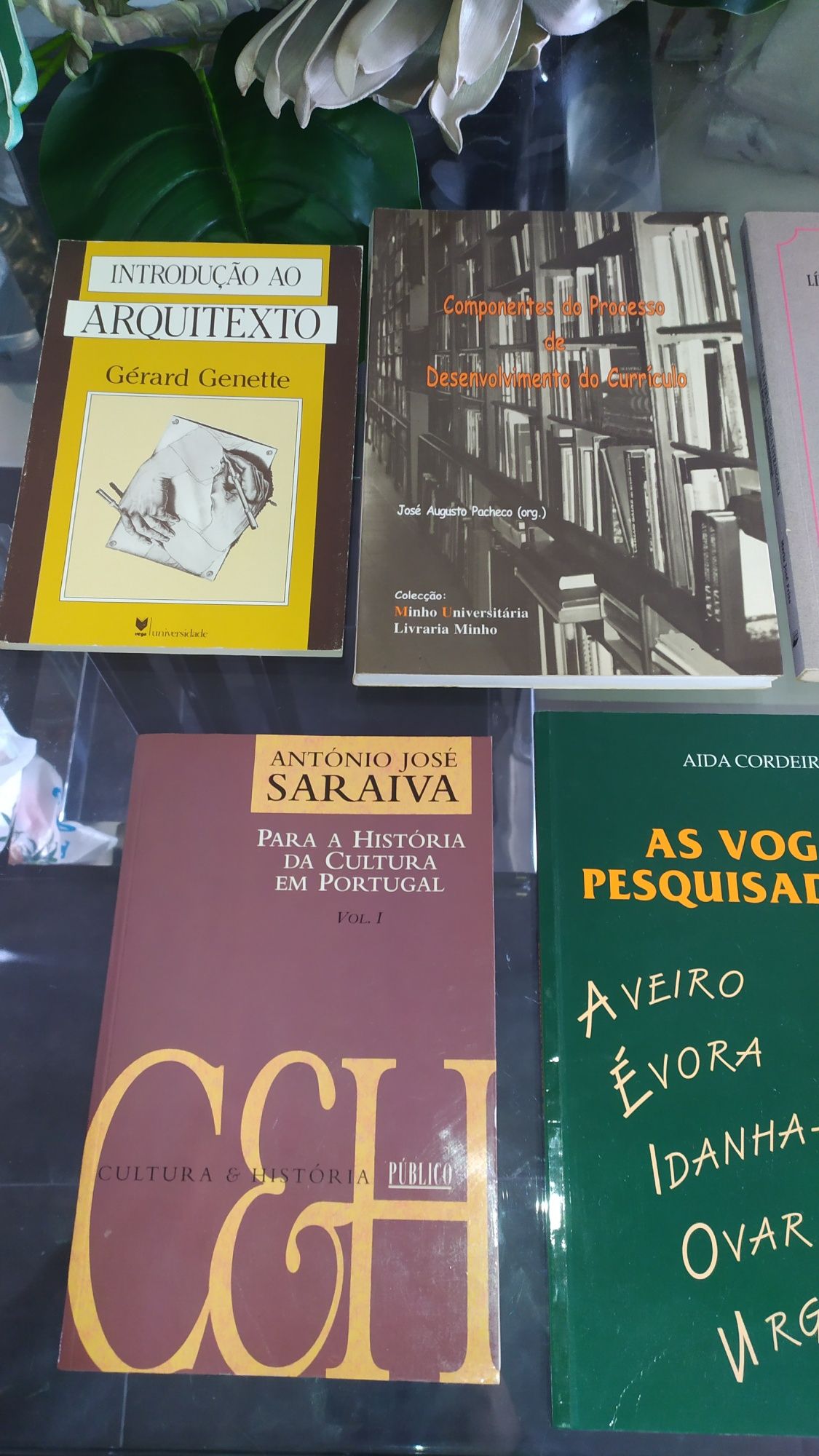 8 livros vendo 9,99€ cada