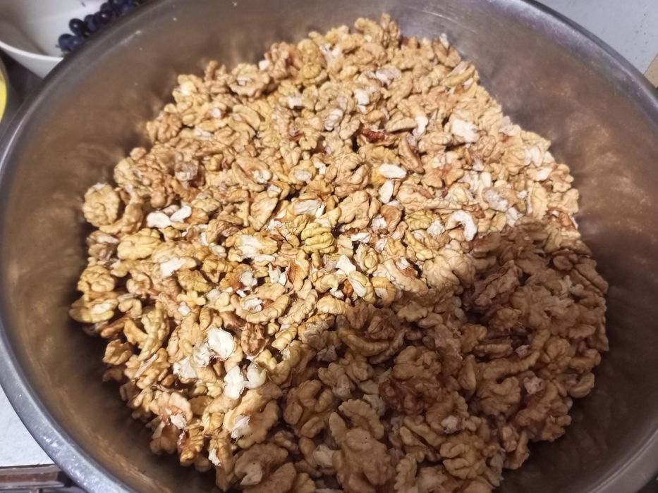 Волоський горіх 2025 року, смачний не гіркий, сушені