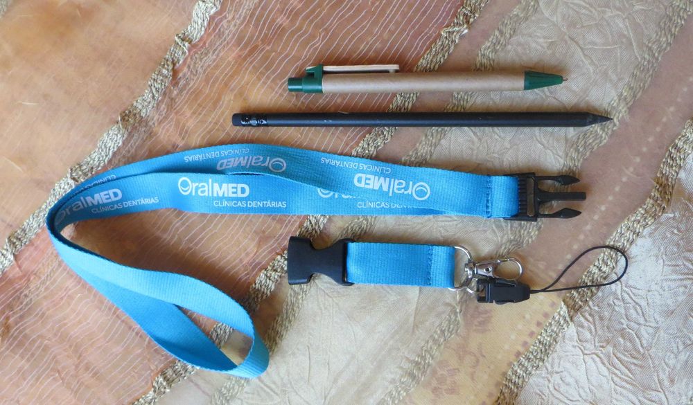 Desporto Bicicletas, Cordão para  telemóvel, ao pescoço + 2 peças