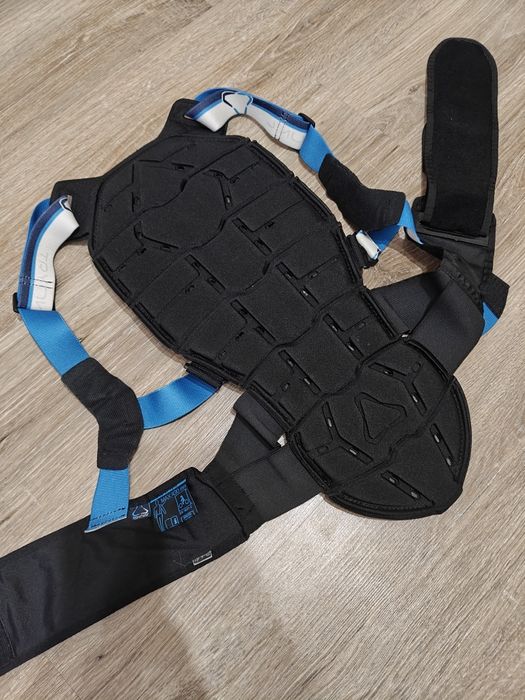 Захист спини Rev'it Tryonic+ топовий розмір S-L защита на спину мото