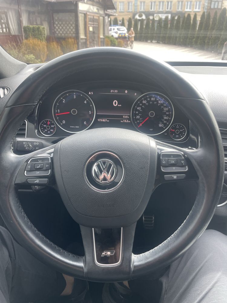 Volkswagen Touareg 2014 R-line