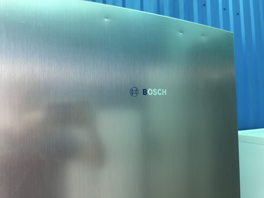 Холодильник Bosch GH18 суха заморозка.