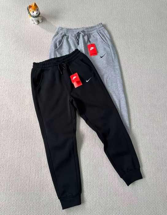 Spodnie dresowe Nike