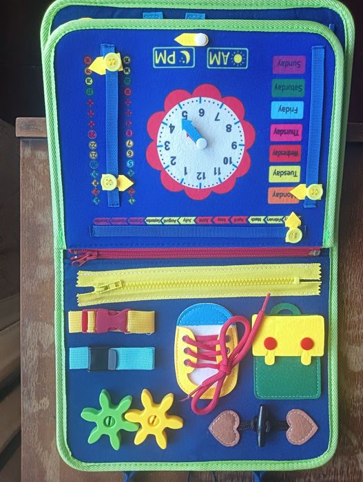 Бізіборд, розвивальна гра для дітей