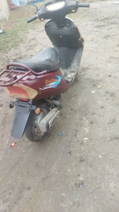 Продам 2х тактний скутер находу