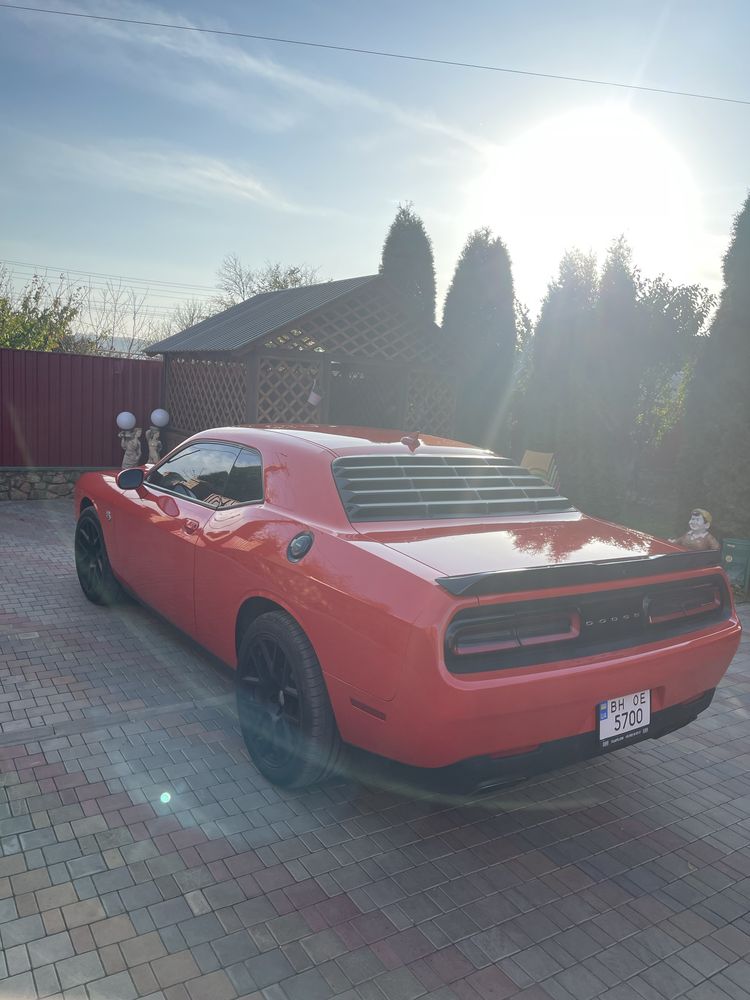 Dodge Challenger RT 5.7 Hemi