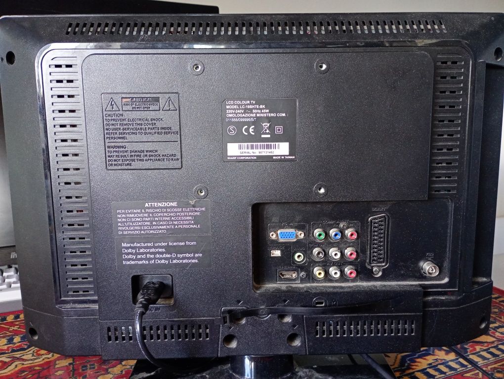 Monitor Sharp LCD
