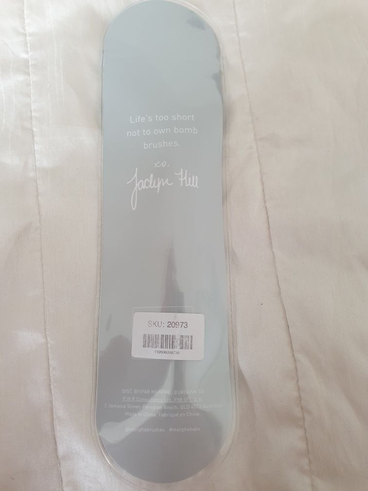 Morphy x Jaclyn Hill pędzel do różu JH04