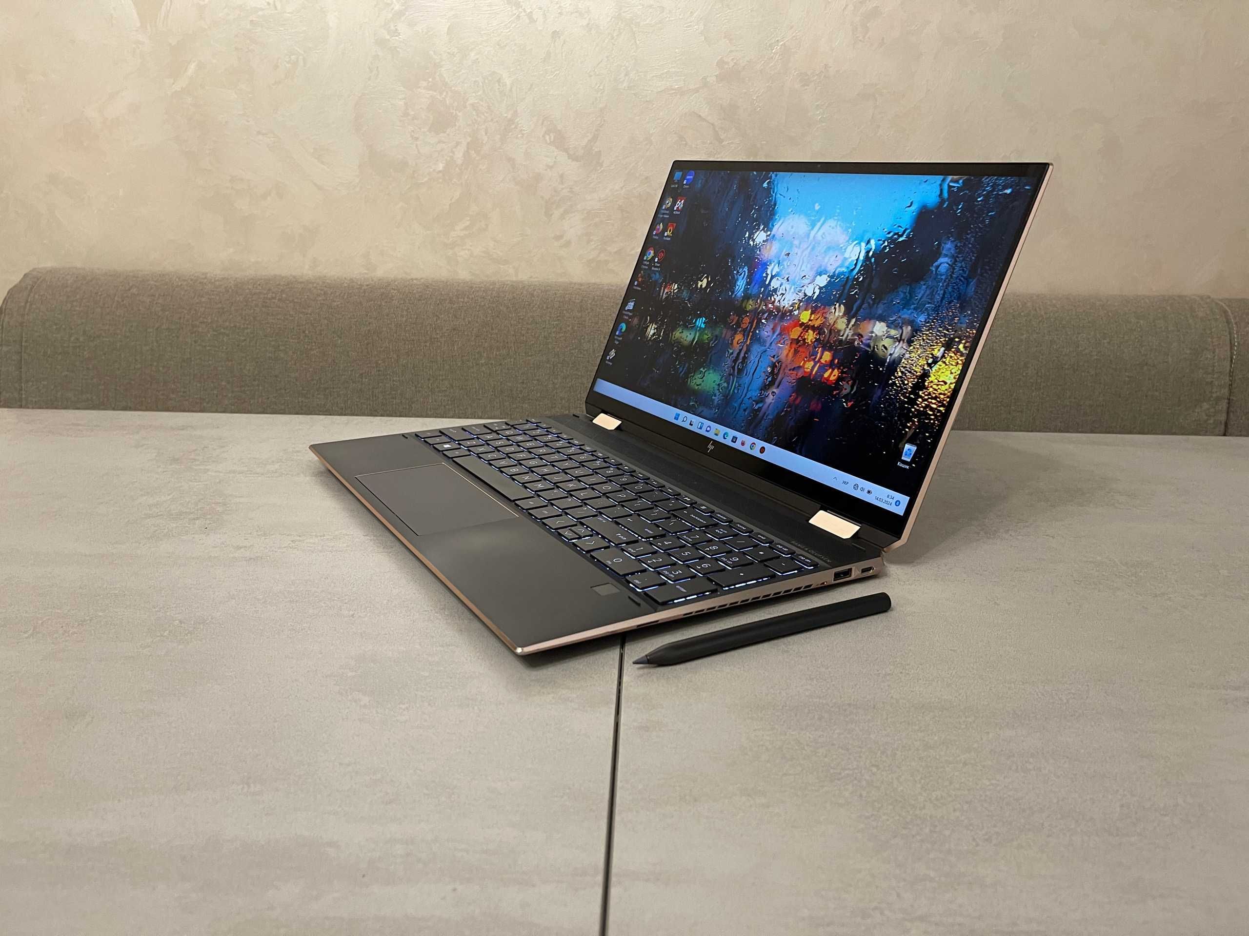 HP Spectre X360, 15,6 4K сенсор, i7-10510U, 16GB, 512GB, Nvidia2GB