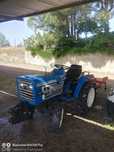 Tractor 15 cavalos com alfaias