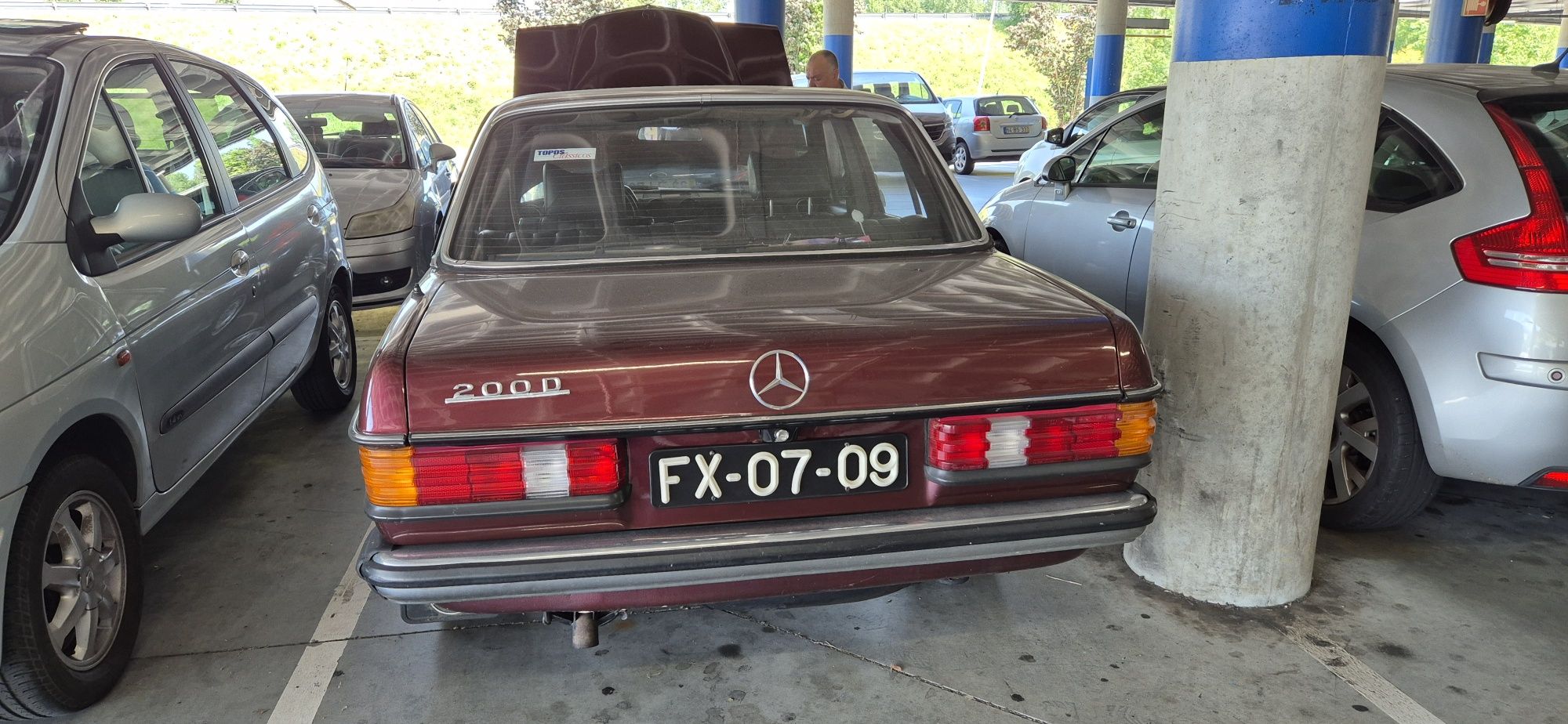 Mercedez-benz 200d CLÁSSICO