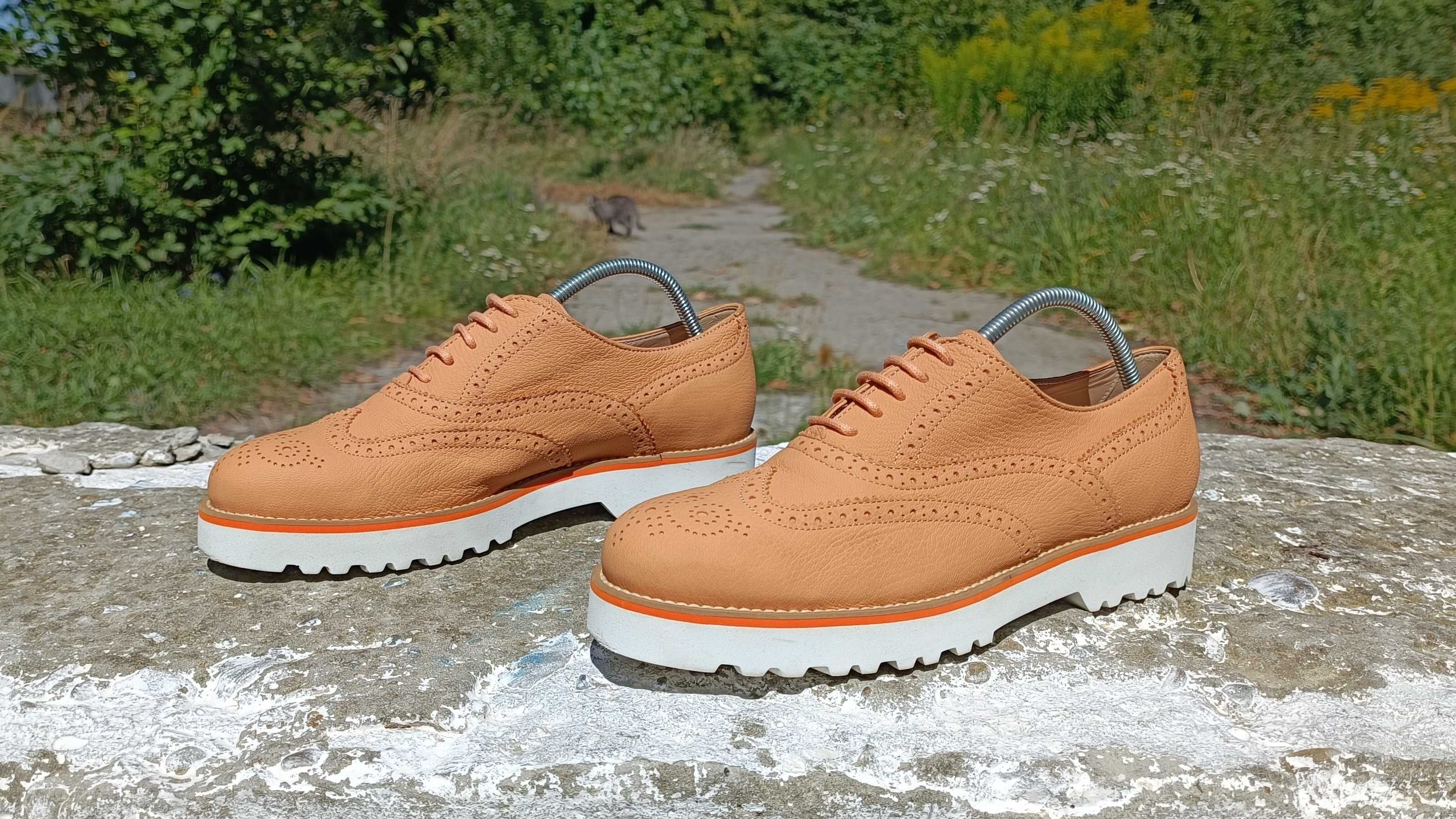 Жіночі шкіряні броги, оксворди Hogan