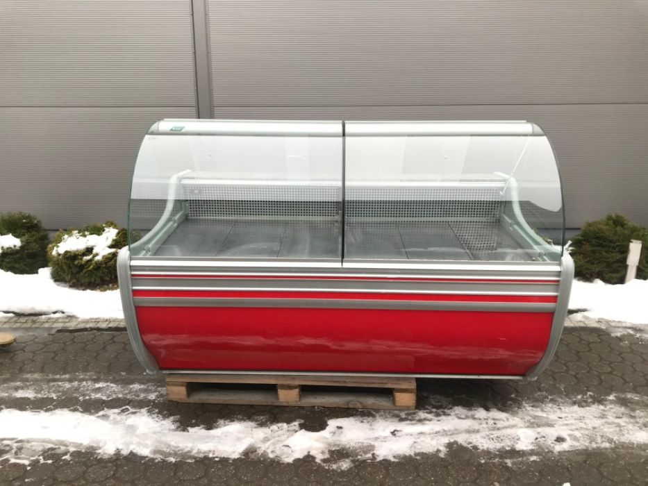 Lada witryna chłodnicza Cold dł. 1,6 m i inne urządzenia.