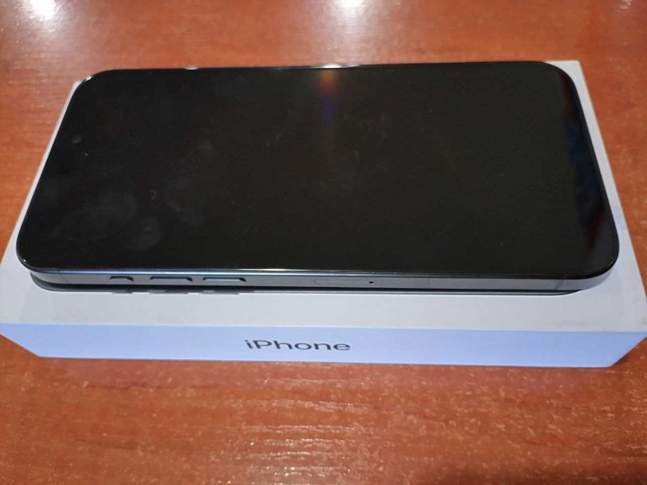 Смартфон iPhone 15 Pro Max, 256 Gb з гарантією.