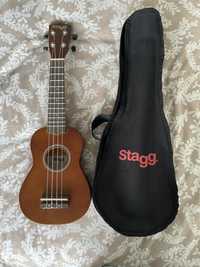 Ukulele Stagg da Fnac