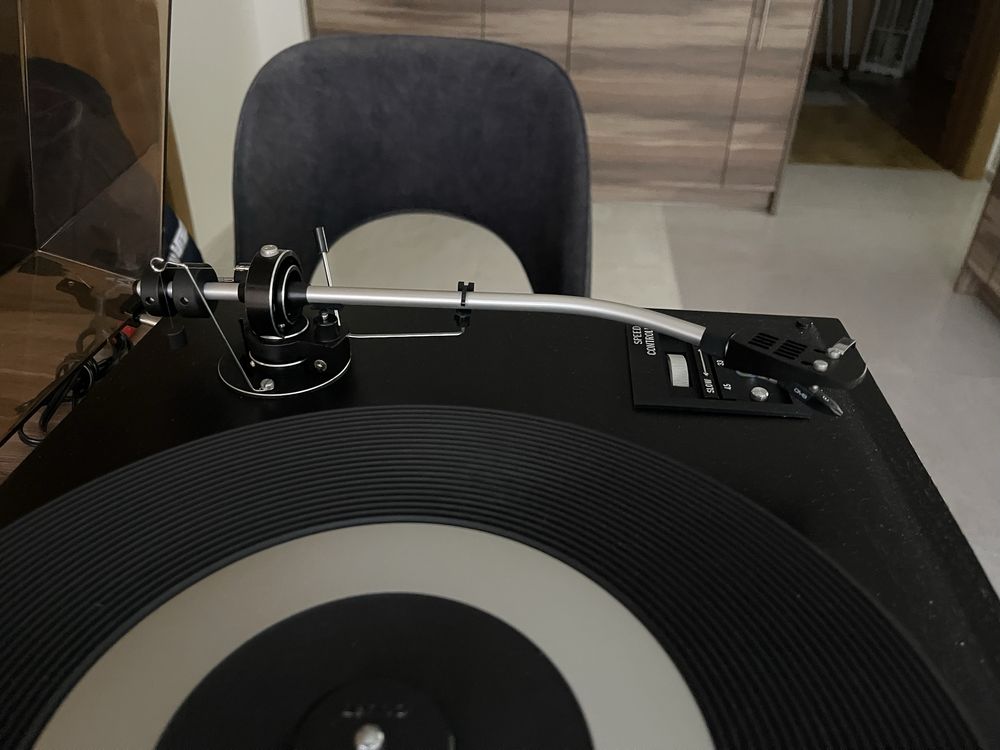 Gramofon Lenco L450