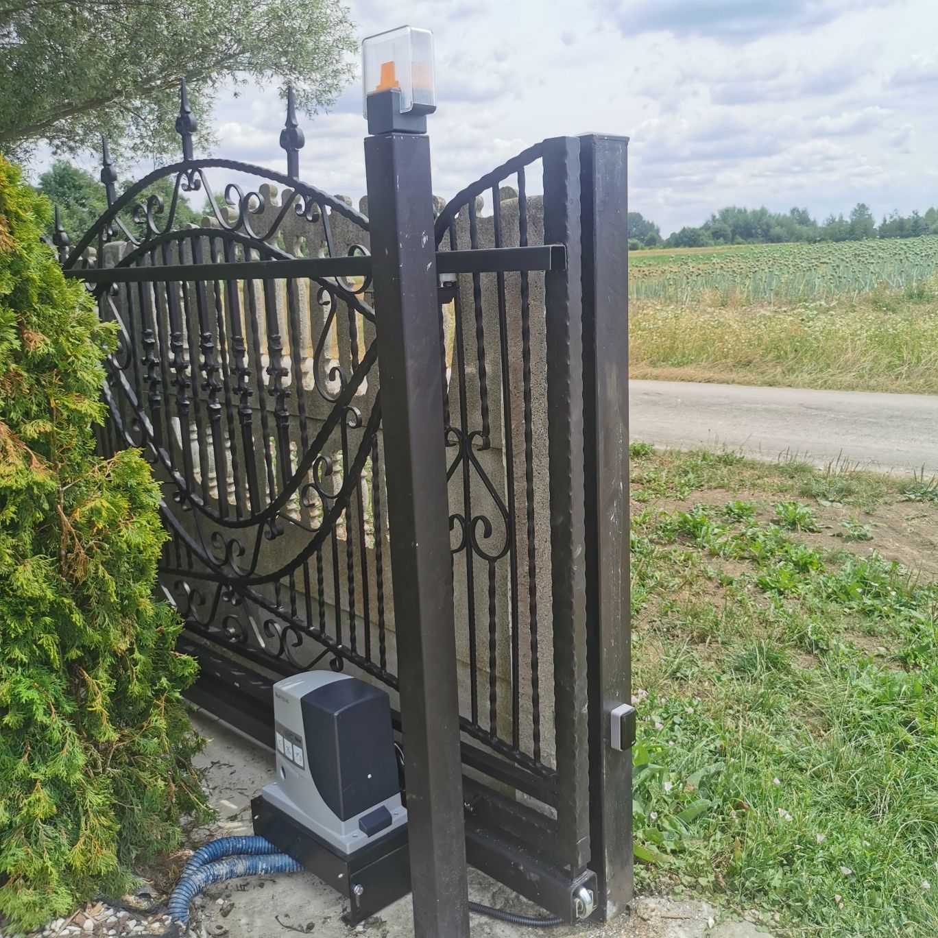 Montaż napędów do bram wjazdowych Nice Faac BFT Came itp