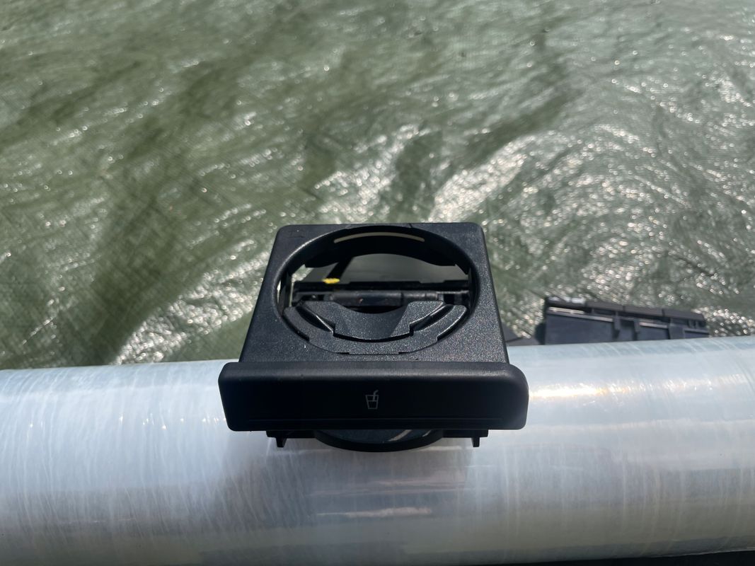Uchwyt Na Napoje Audi A4 B6 B7/8ej Kubek Cupholder Podświetlany
