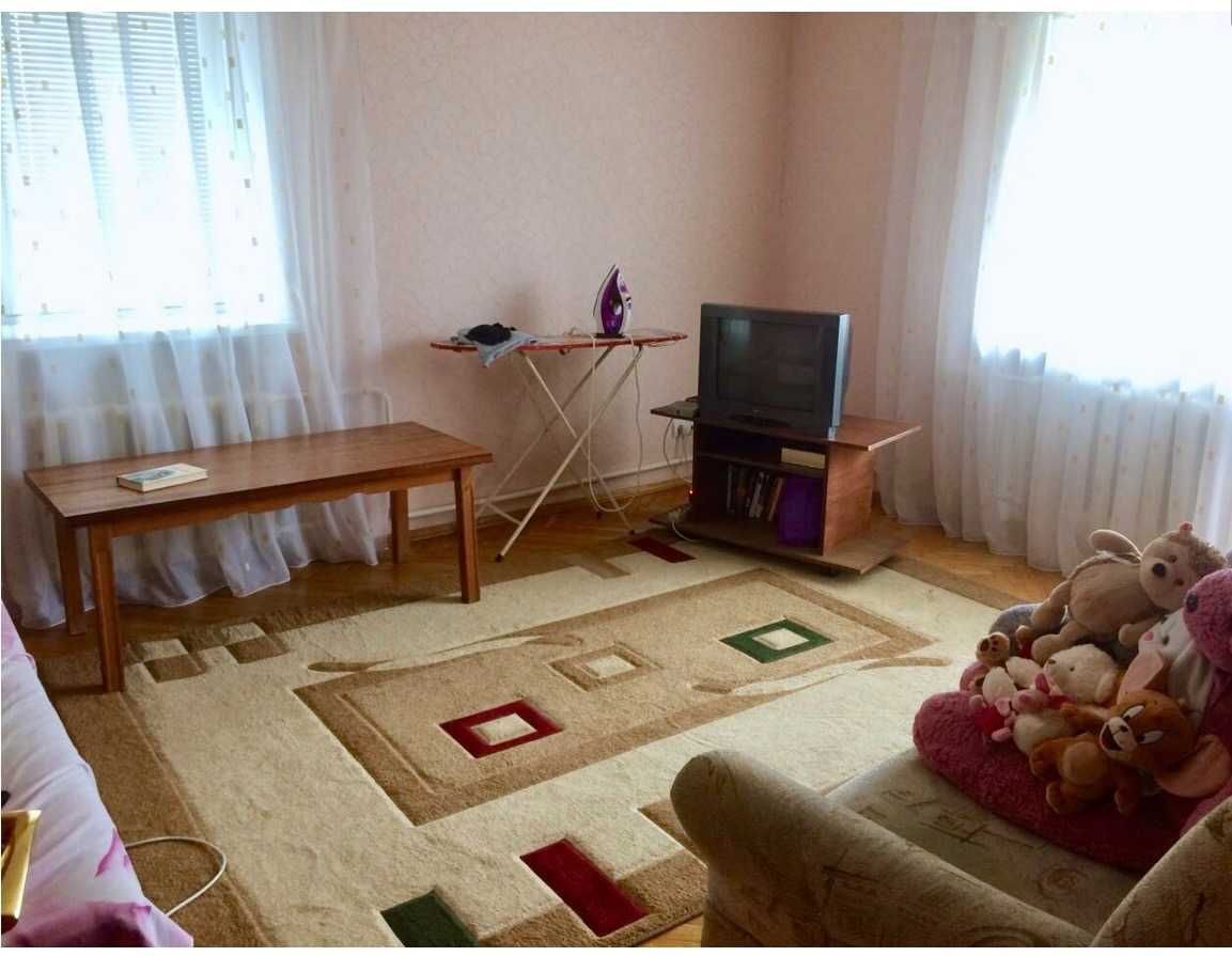 1 кімнатна кв в Центрі! Металопластик, меблі, техніка