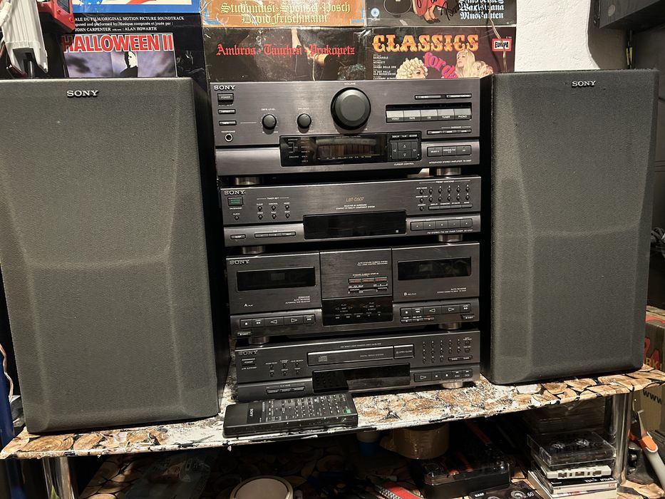 Музыкальный центр Sony LBT-D507 и колонки