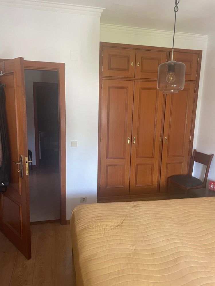 Aluga-se T1 mobilado num 3 andar com elevador em Sao Sebastiao Setubal