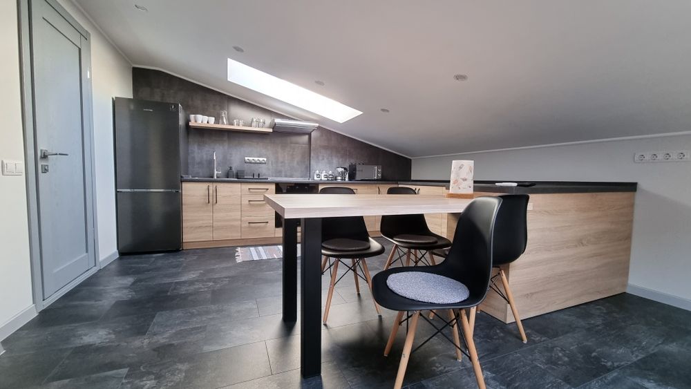 Квартира подобово Mansarda для 1-2 людей